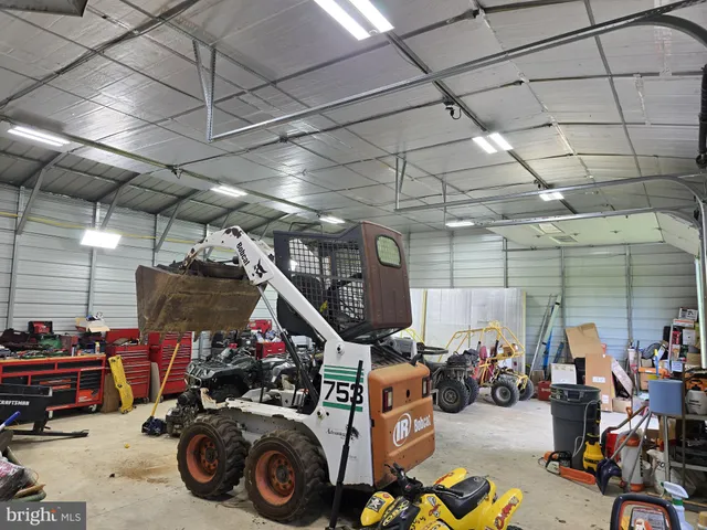 $674,000 | 436 Castleton View Road, Castleton, VA 22716