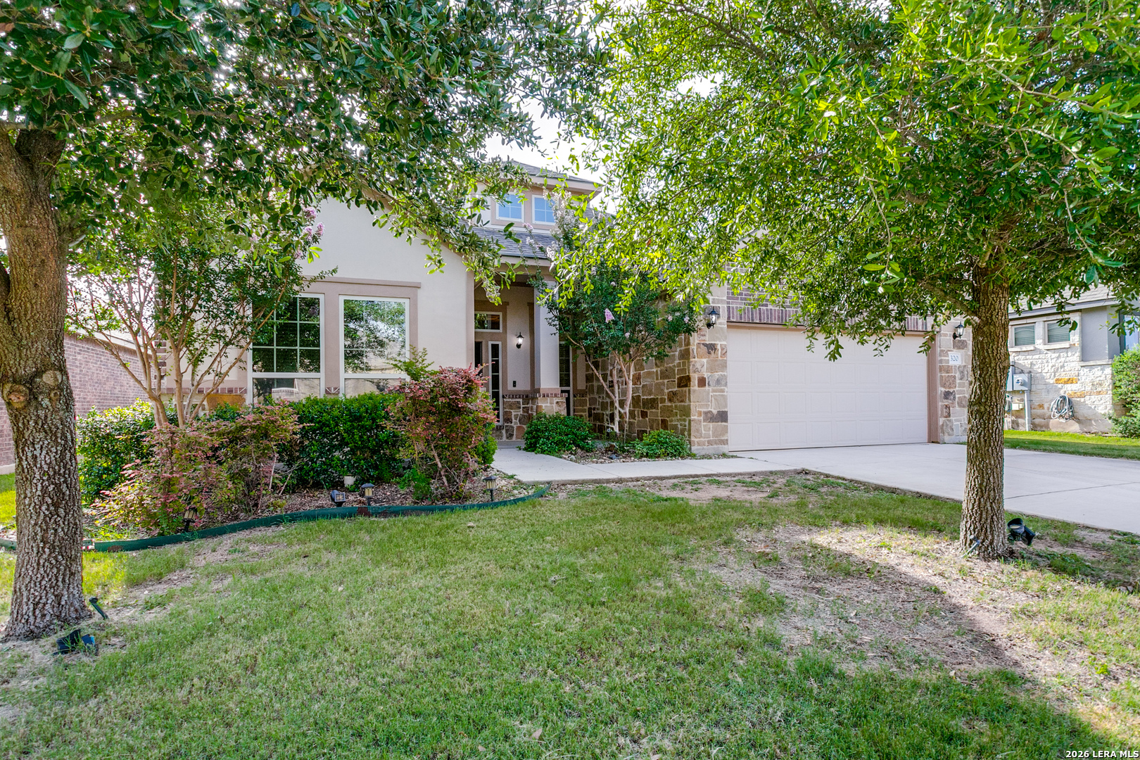 320 Ballad Bluffs Spring Branch, TX 78070 - Photo 2 of 25