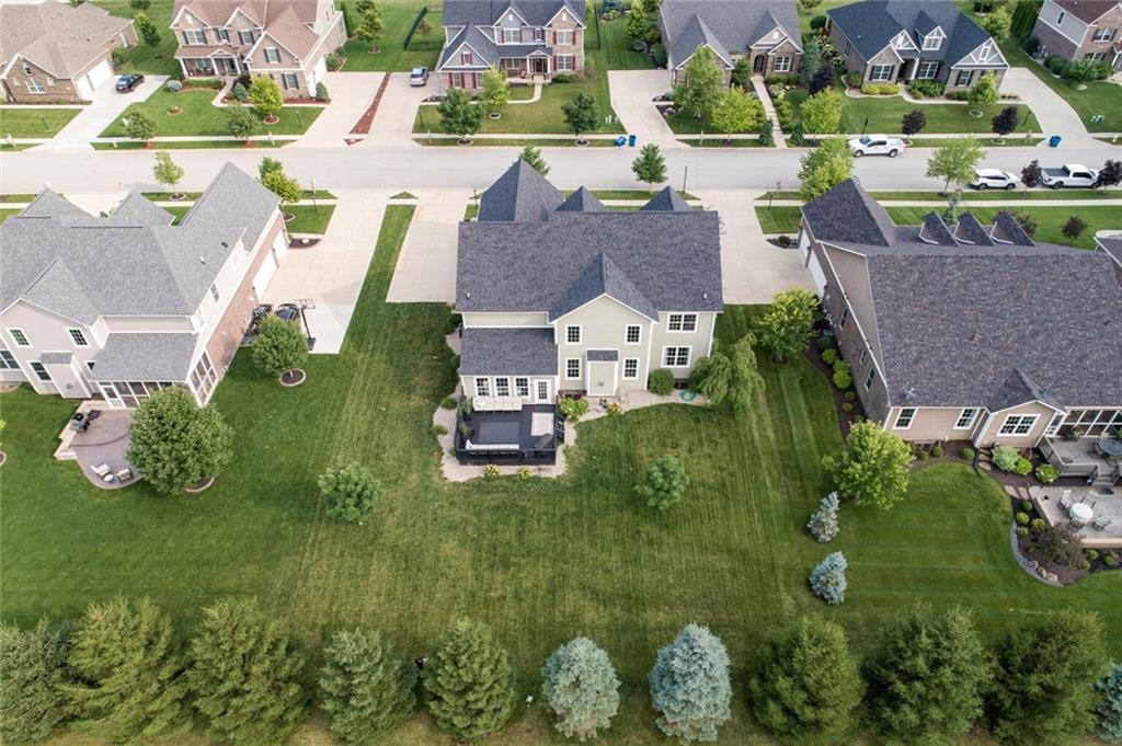6176 Roxburgh Place Noblesville, IN 46062 - Photo 28 of 28 Gallery Image 28