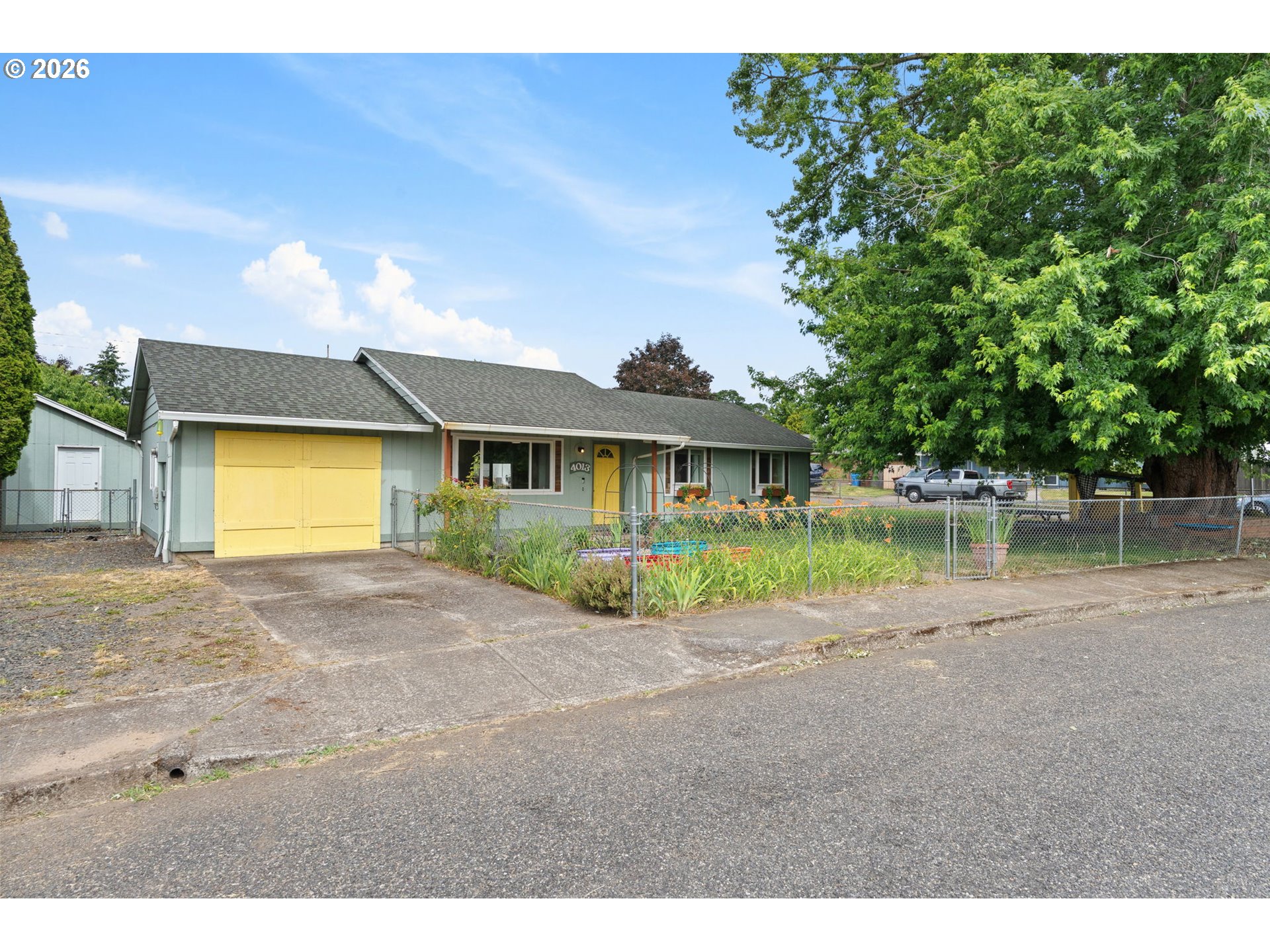 4013 Addy Loop Washougal, WA 98671 - Photo 2 of 37 Exterior
