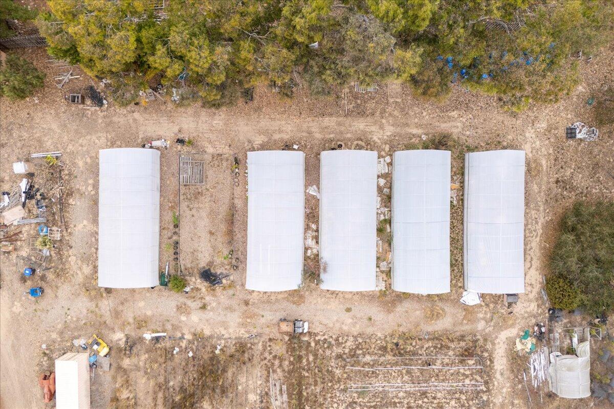 1910 Tularosa Road Lompoc, CA 93436 - Photo 52 of 55 a view of lot of white house
