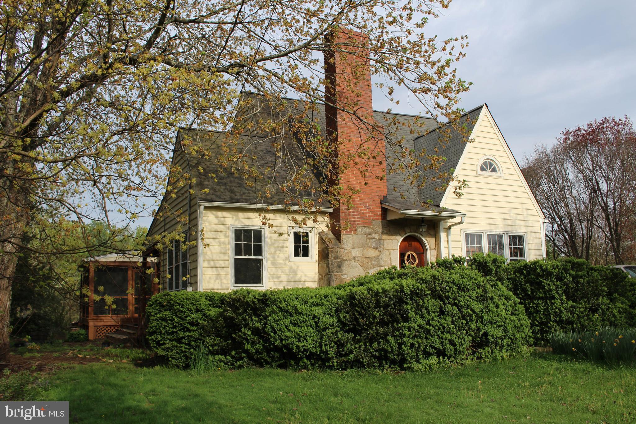 32 Manse Road Fredericksburg, VA 22406 - Photo 4 of 54 Just dreamy.