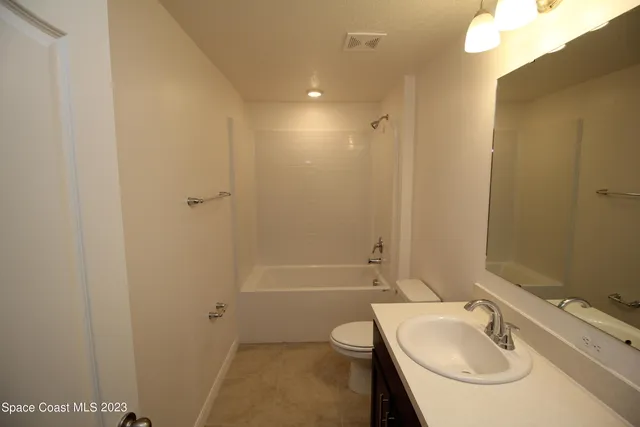 $1,895 | 256 Trembley Avenue Southwest, Palm Bay, FL 32908