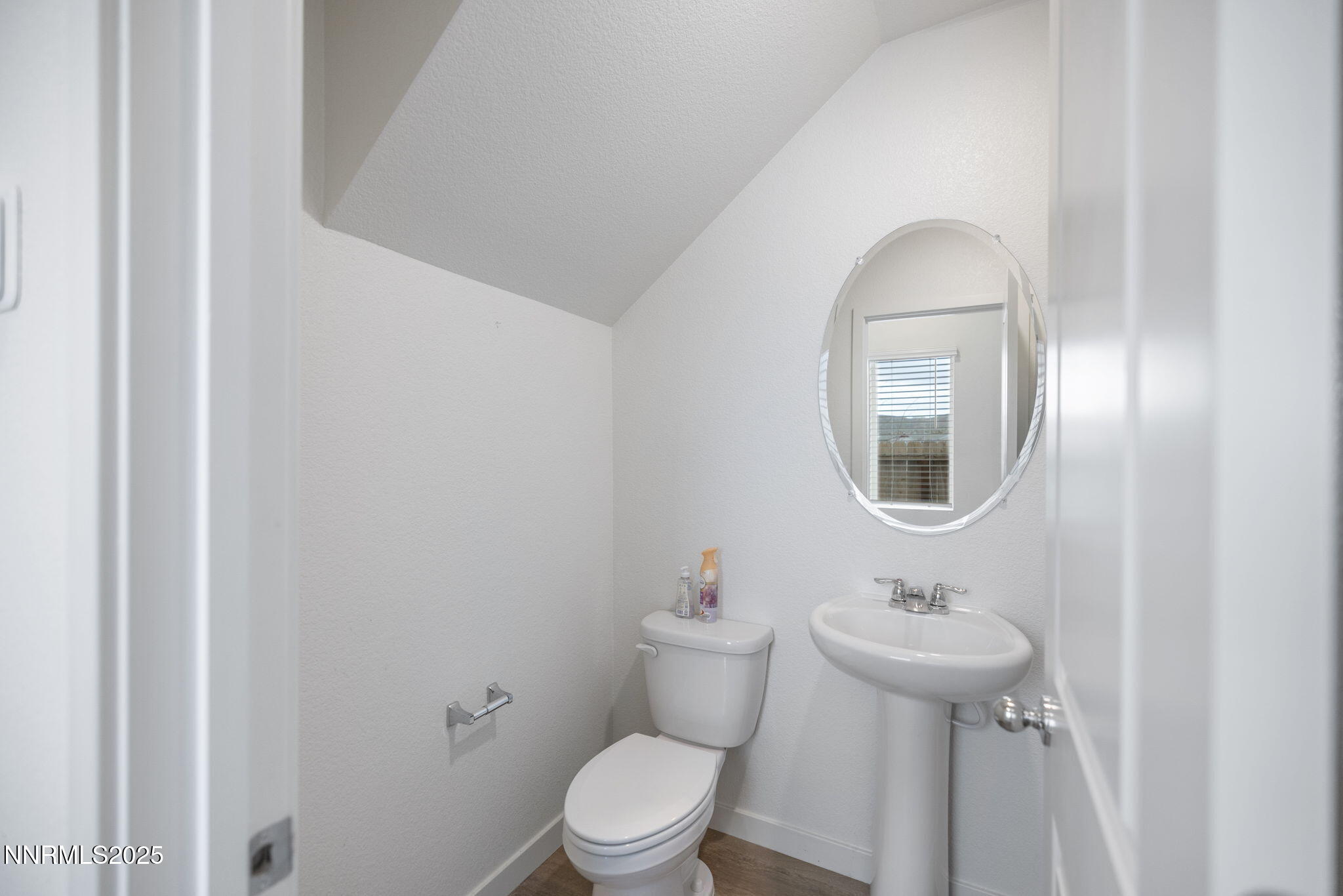 7701 Wandering Way Reno, NV 89506 - Photo 10 of 30 10-web-or-mls-IMG_4224