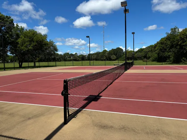 a view of a tennis court
