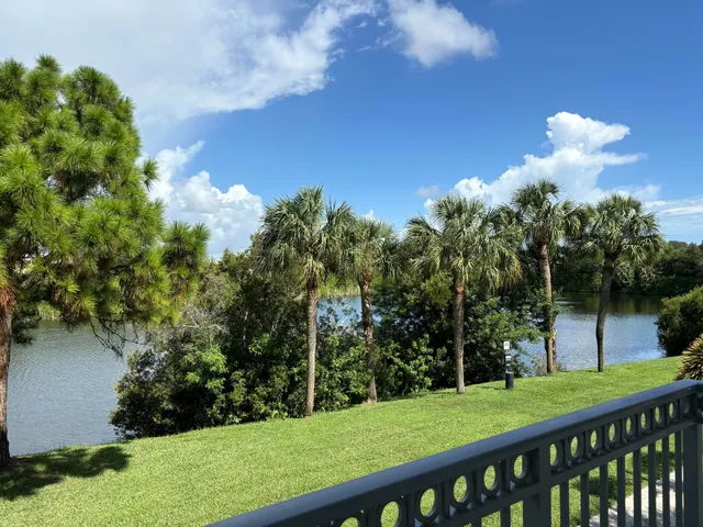 a view of a tennis court
