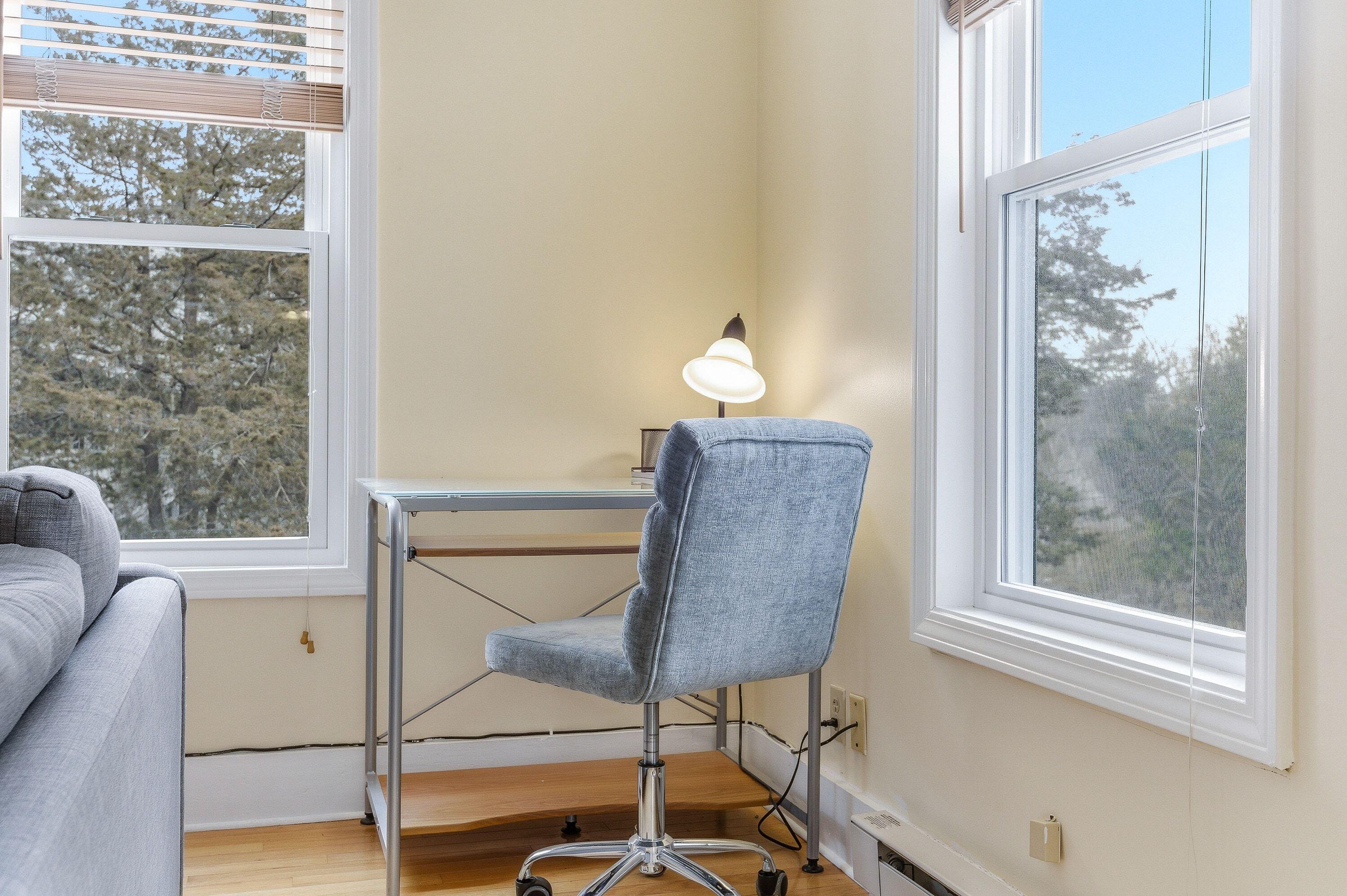 60 Pine Hill Road South, Unit 318 Ogunquit, ME 03907 - Photo 11 of 29 Desk area