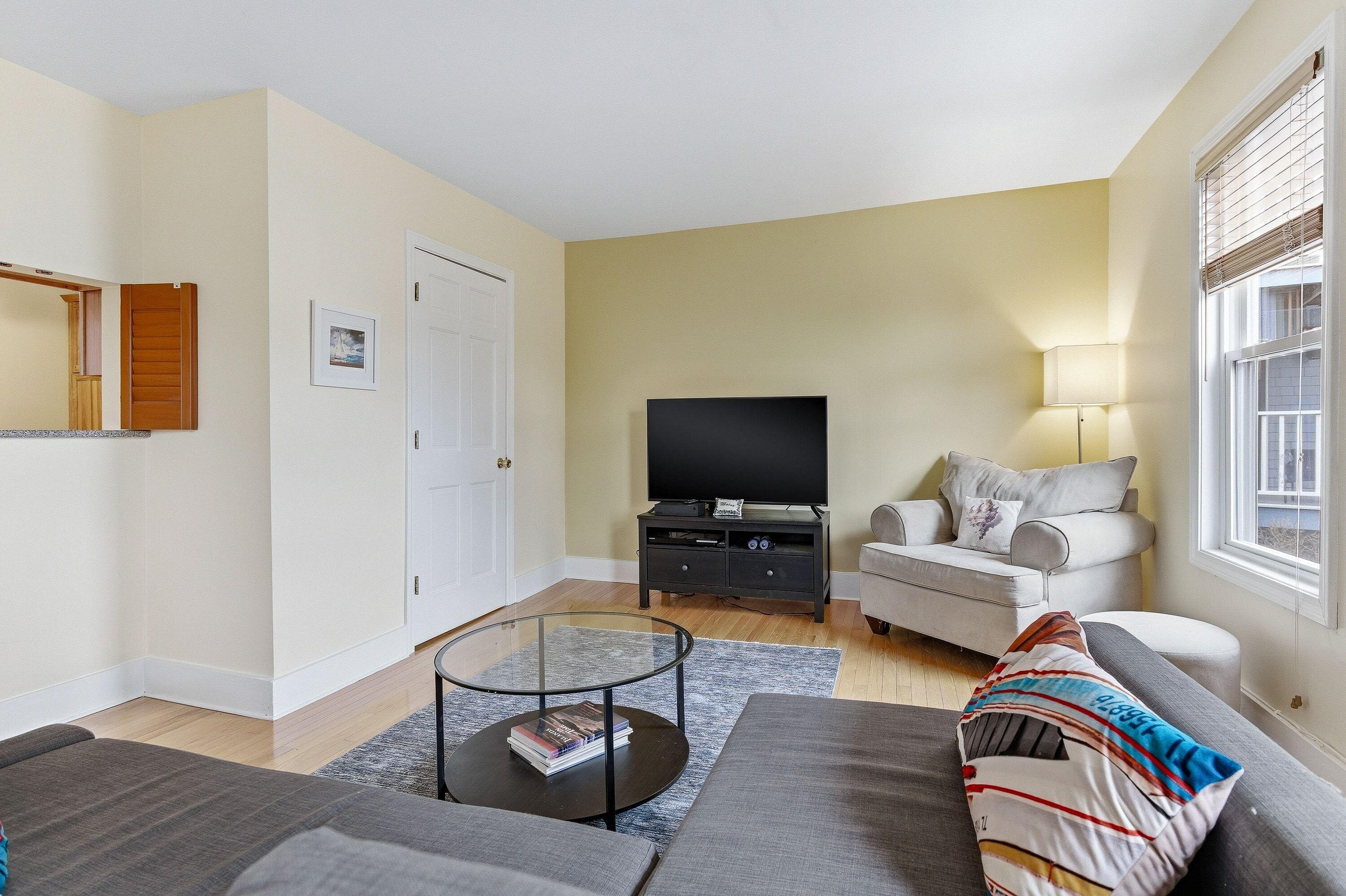 60 Pine Hill Road South, Unit 318 Ogunquit, ME 03907 - Photo 12 of 29 Nicely furnished living room