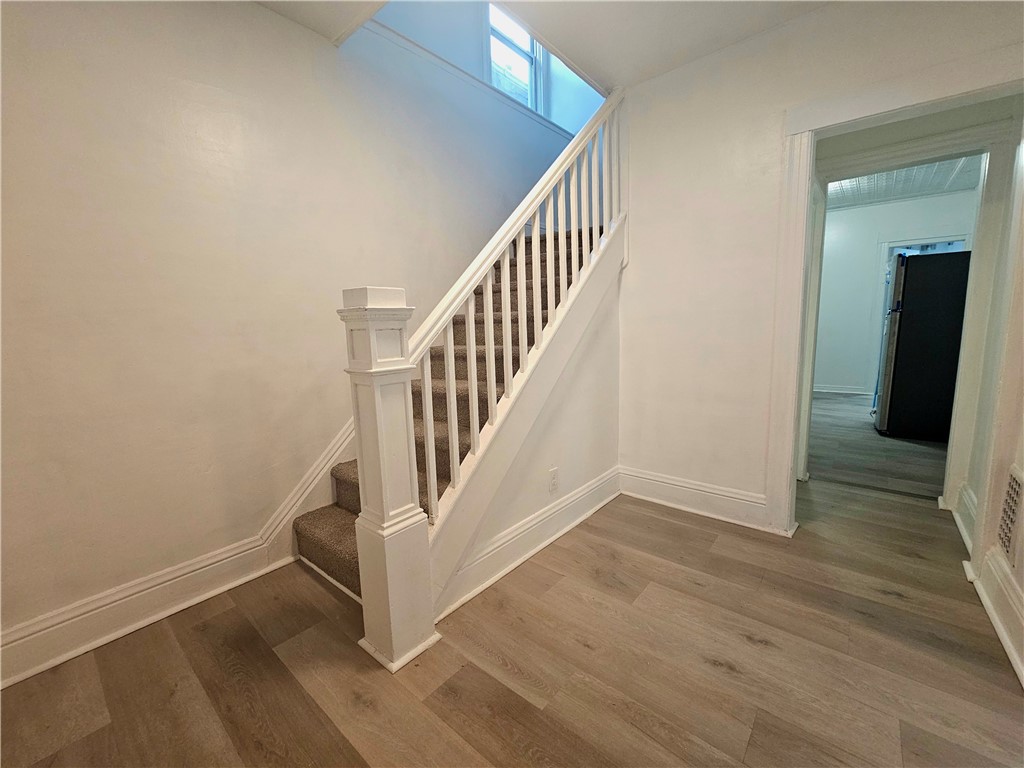 823 Jay Street Rochester, NY 14611 - Photo 3 of 26 Foyer