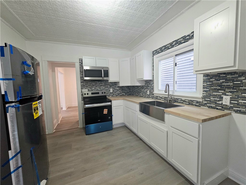 823 Jay Street Rochester, NY 14611 - Photo 5 of 26 Kitchen