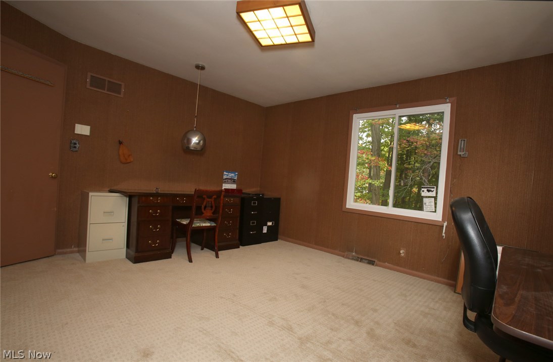 1920 Temblethurst Road South Euclid, OH 44121 - Photo 11 of 22