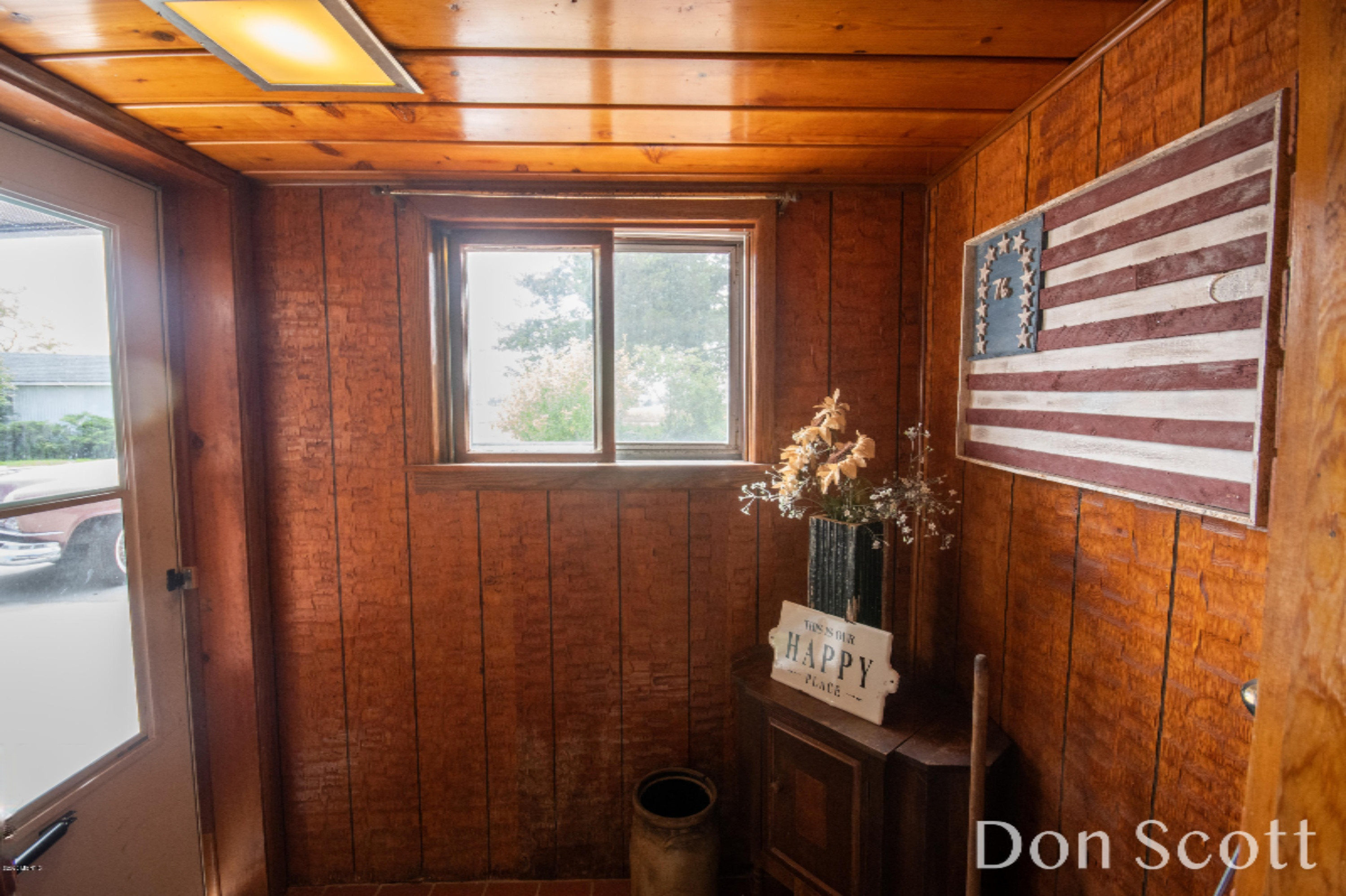 10511 Heights Ravenna Road Ravenna, MI 49451 - Photo 20 of 27 KMH_3746