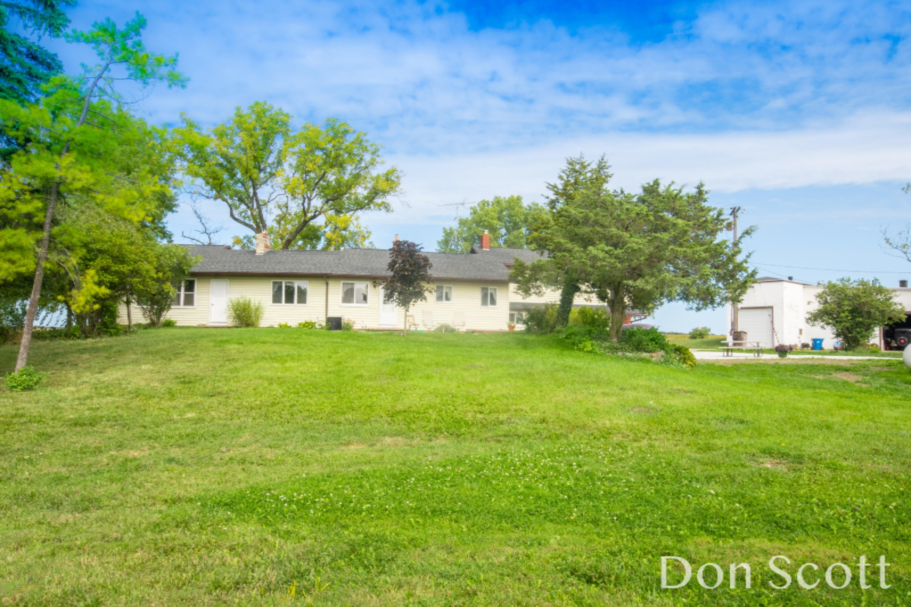 10511 Heights Ravenna Road Ravenna, MI 49451 - Photo 27 of 27 KMH_3735