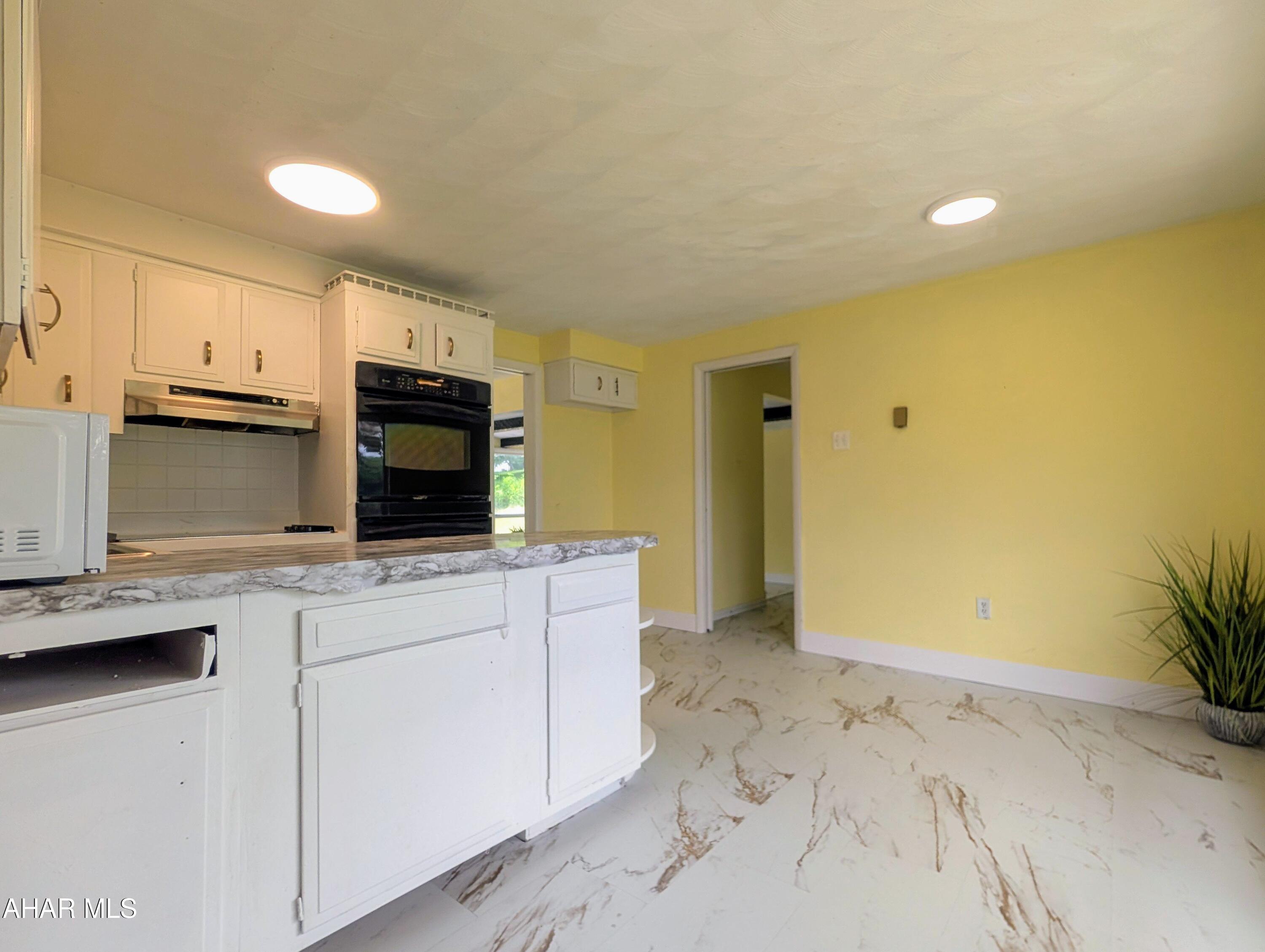 110 Sycamore Road Fishertown, PA 15539 - Photo 24 of 59