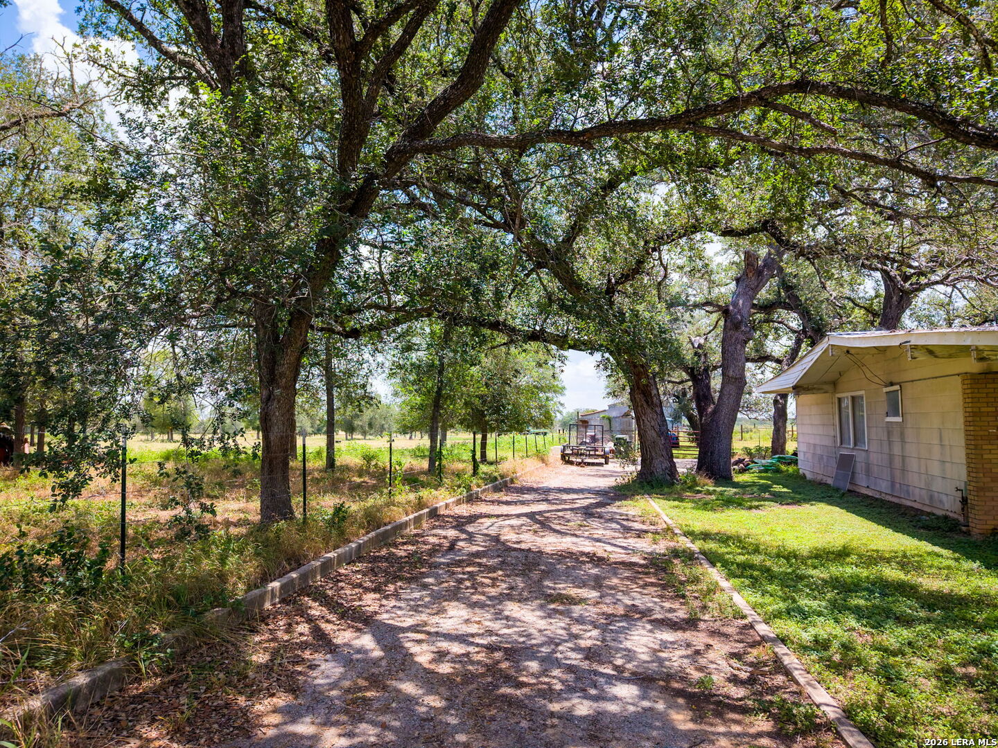 4567 Luther Road Seguin, TX 78155 - Photo 36 of 37