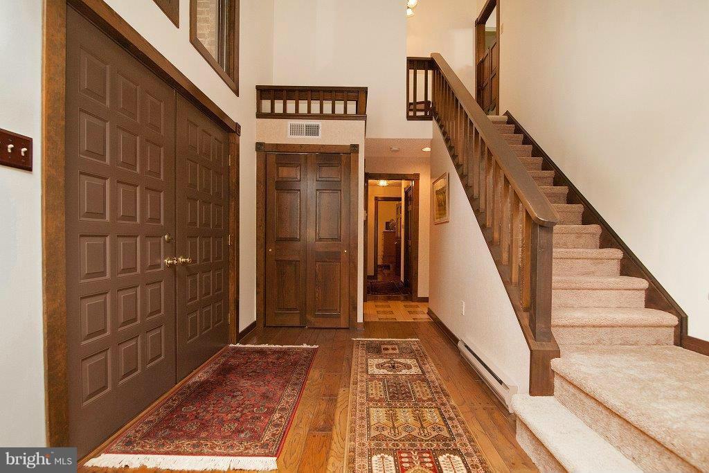 8504 Edgewood Church Road Frederick, MD 21702 - Photo 4 of 30 Foyer
