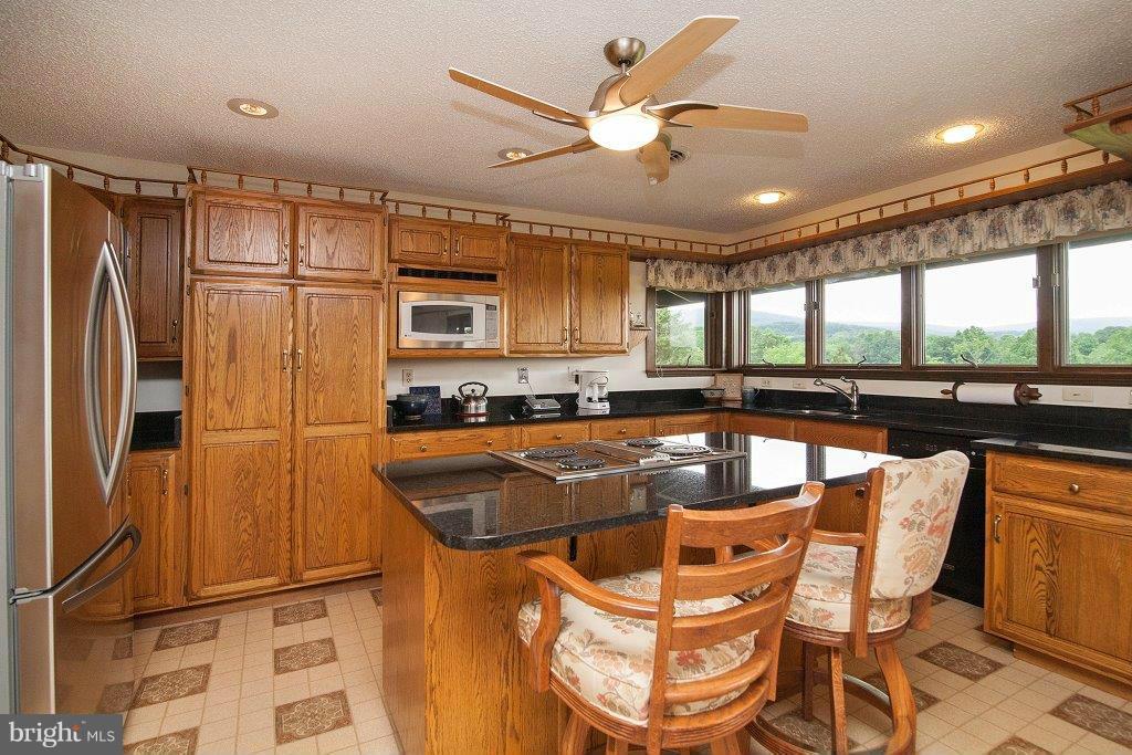 8504 Edgewood Church Road Frederick, MD 21702 - Photo 9 of 30 Kitchen