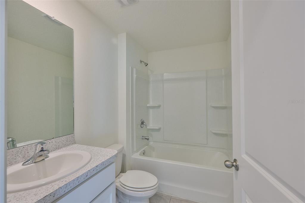 12159 Kingsley Trail Parrish, FL 34219 - Photo 19 of 42