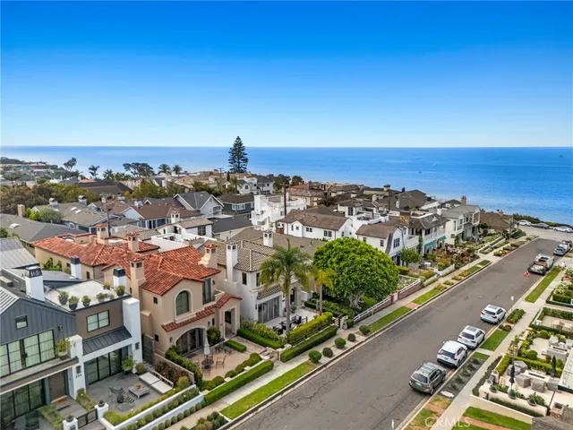 $8,295,000 | 222 Orchid Avenue, Corona del Mar, CA 92625