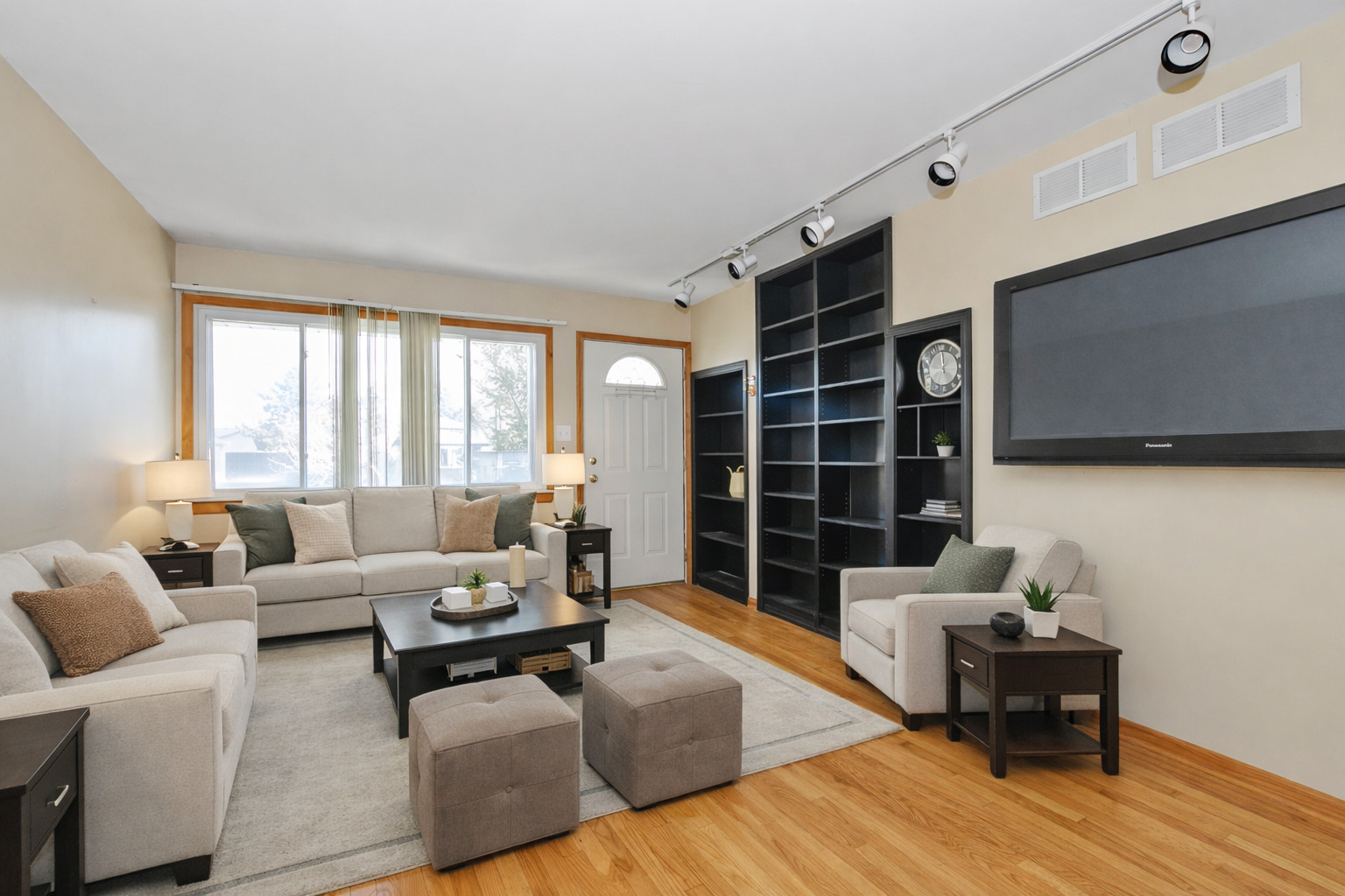 15120 Springfield Avenue Midlothian, IL 60445 - Photo 3 of 20