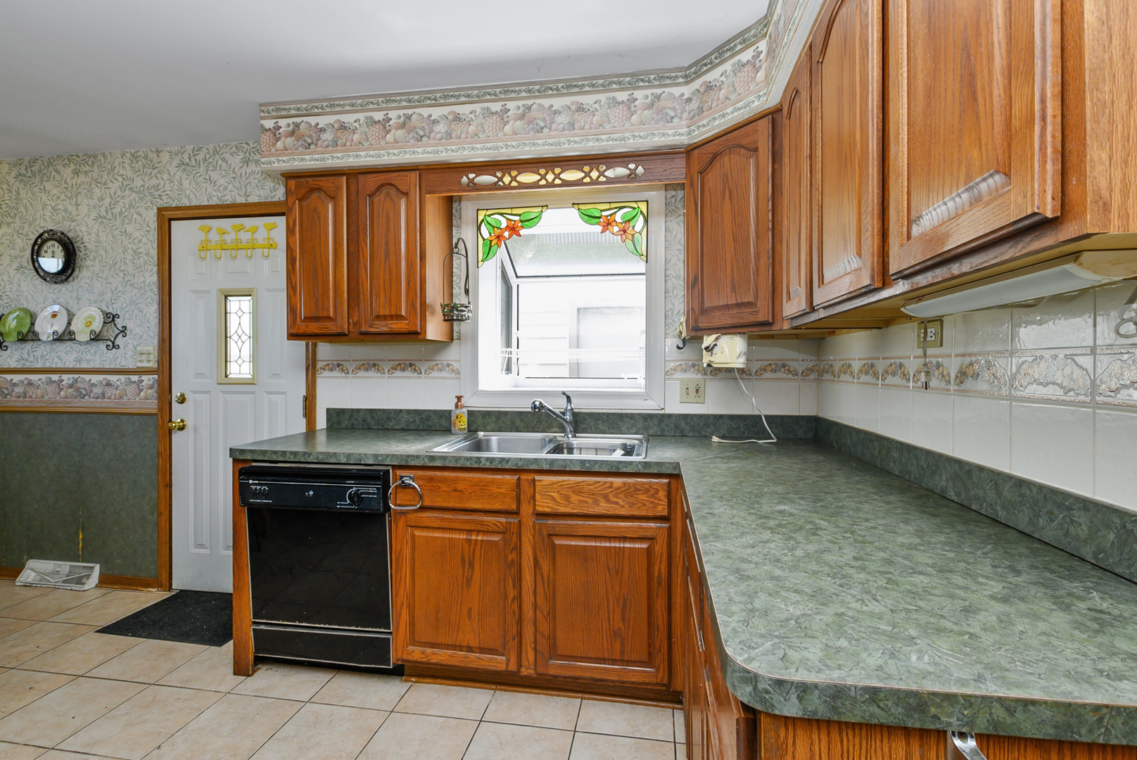 15120 Springfield Avenue Midlothian, IL 60445 - Photo 6 of 20