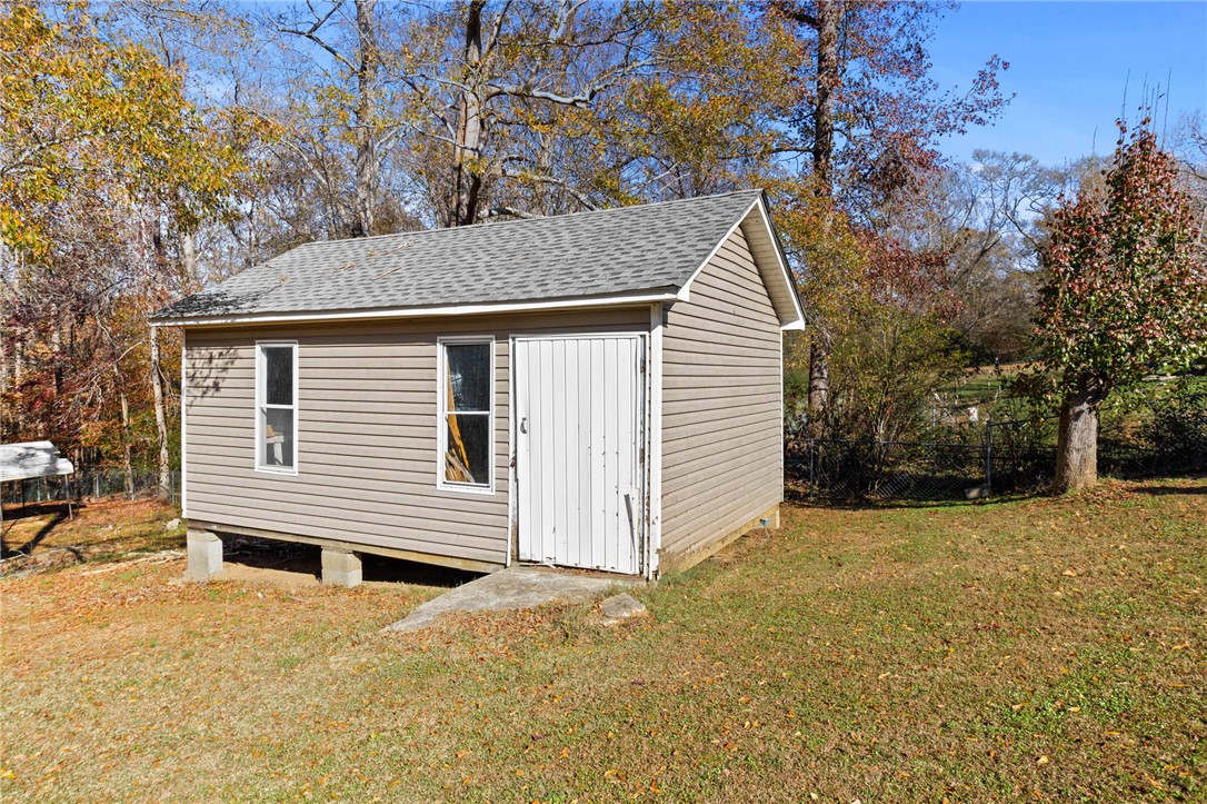 4398 Fork Shoals Road Simpsonville, SC 29680 - Photo 38 of 50