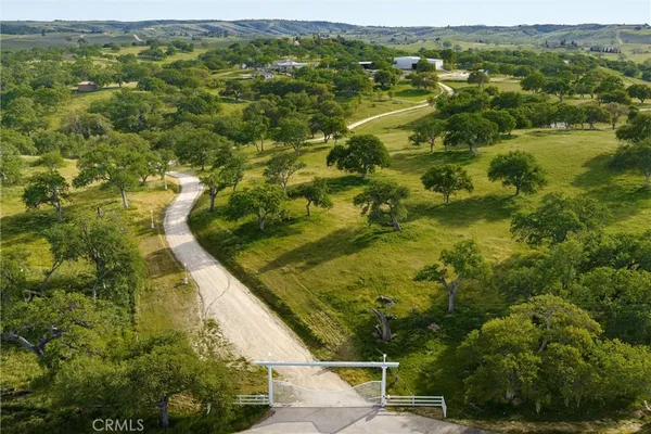 $3,900,000 | 6685 El Pomar Drive, Templeton, CA 93465