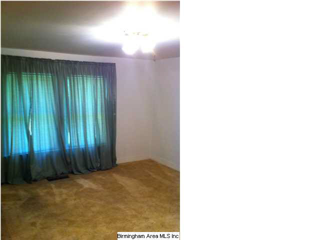 5900 Avenue D Bessemer, AL 35020 - Photo 4 of 18
