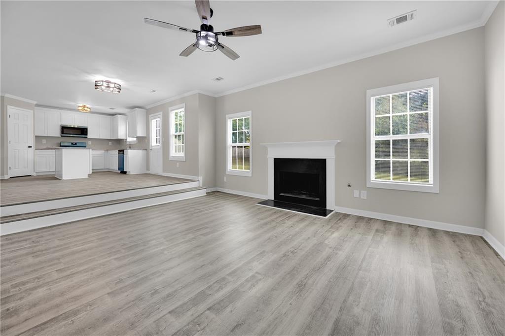 220 Spring Lake Terrace Covington, GA 30016 - Photo 10 of 42 Gallery Image 10