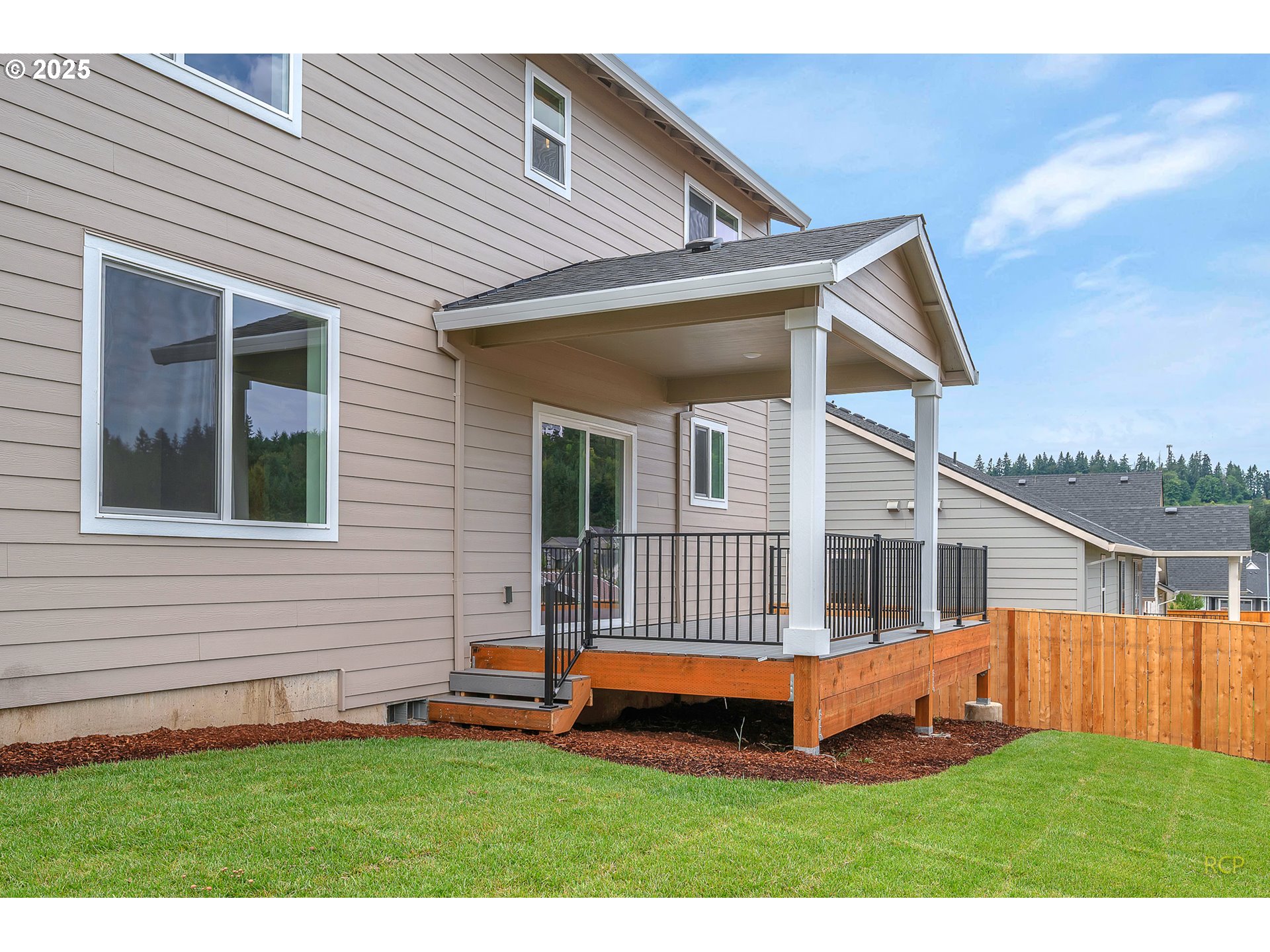777 Riley Drive Northeast Silverton, OR 97381 - Photo 5 of 40