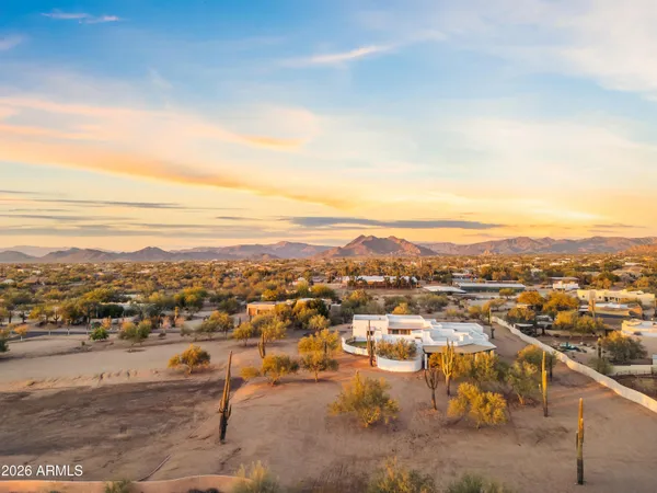 $2,330,000 | 29441 North 64th Street, Cave Creek, AZ 85331