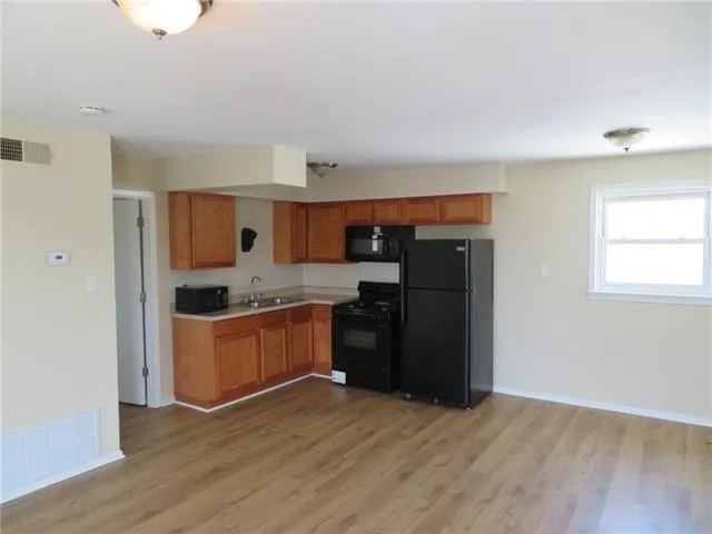 $925 | 680 Central Avenue, Unit L, Jefferson, LA 70121