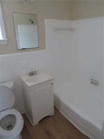 $925 | 680 Central Avenue, Unit L, Jefferson, LA 70121