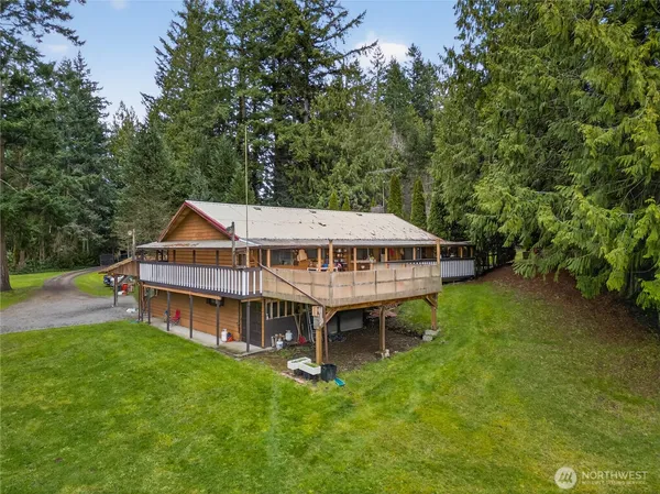 $749,000 | 596 Forrest Way, Camano Island, WA 98282