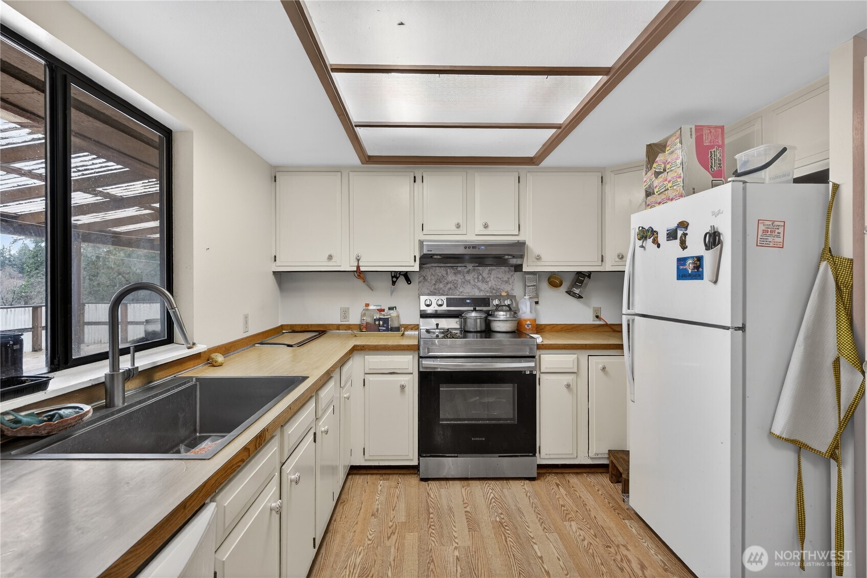 596 Forrest Way Camano Island, WA 98282 - Photo 16 of 39