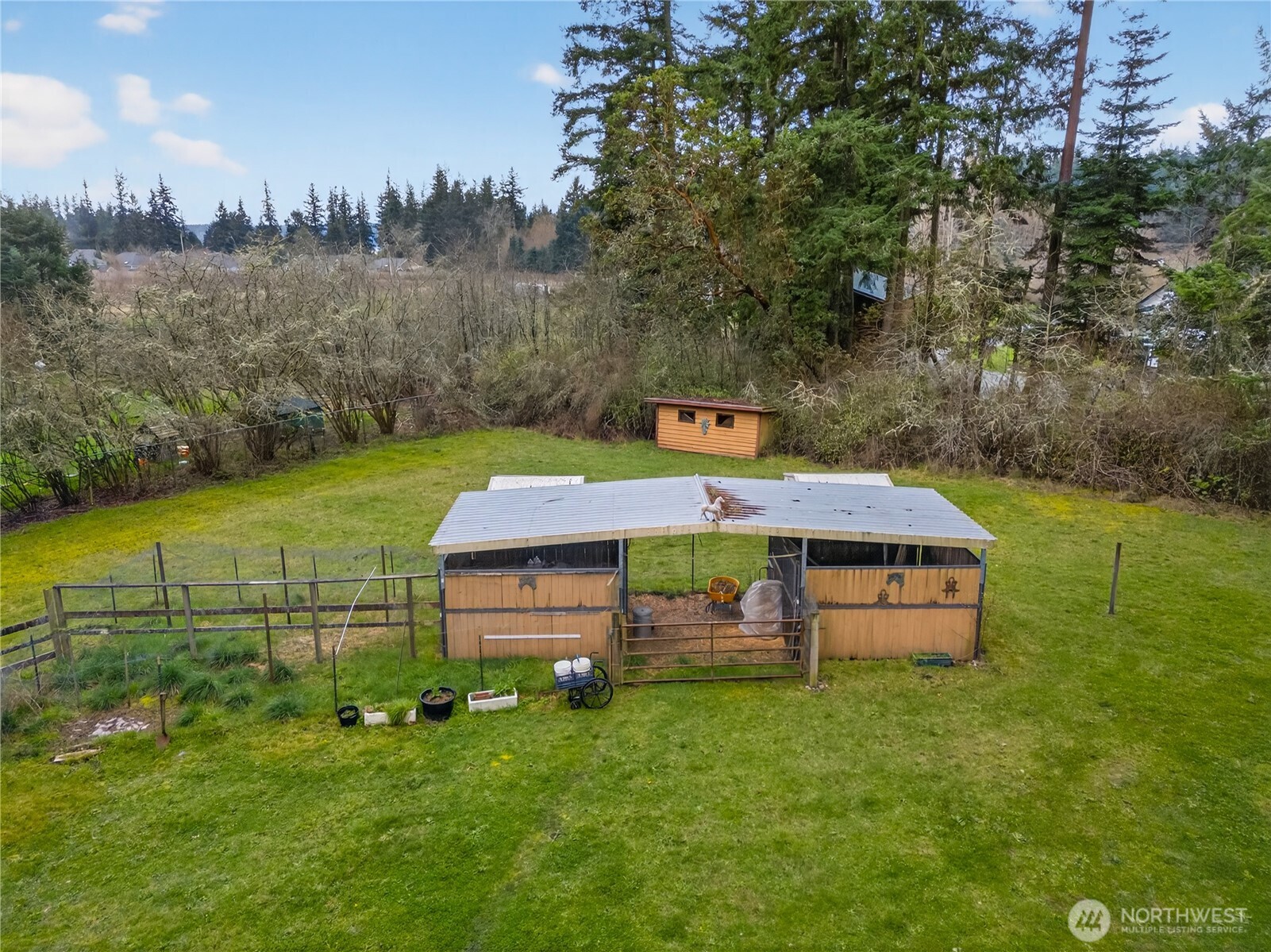 596 Forrest Way Camano Island, WA 98282 - Photo 37 of 39