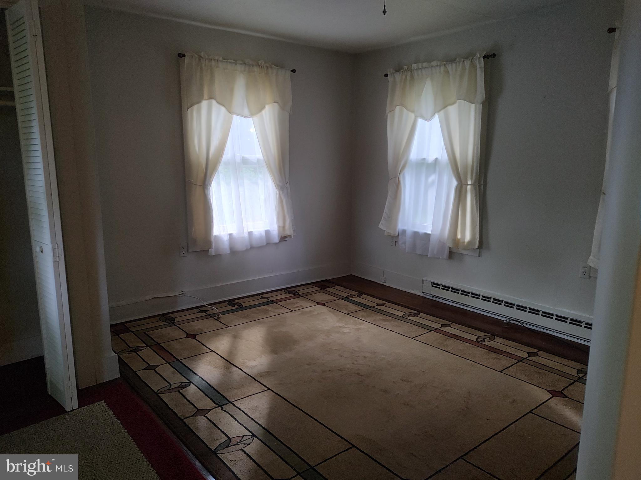 10412 Claiborne Road Claiborne, MD 21624 - Photo 21 of 35 Lots of natural light
