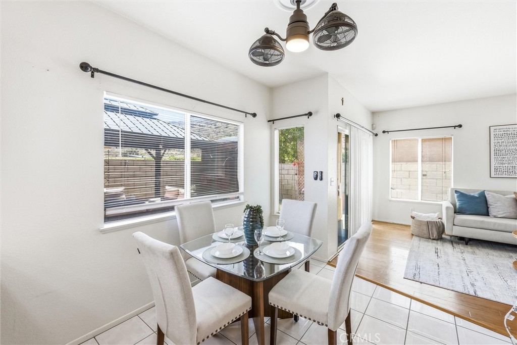 11453 Plane Tree Road Fontana, CA 92337 - Photo 15 of 40