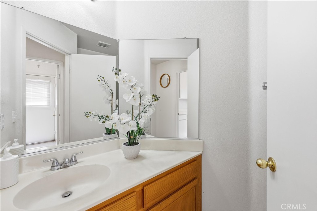 11453 Plane Tree Road Fontana, CA 92337 - Photo 22 of 40