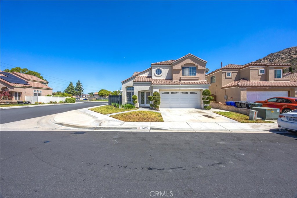 11453 Plane Tree Road Fontana, CA 92337 - Photo 3 of 40