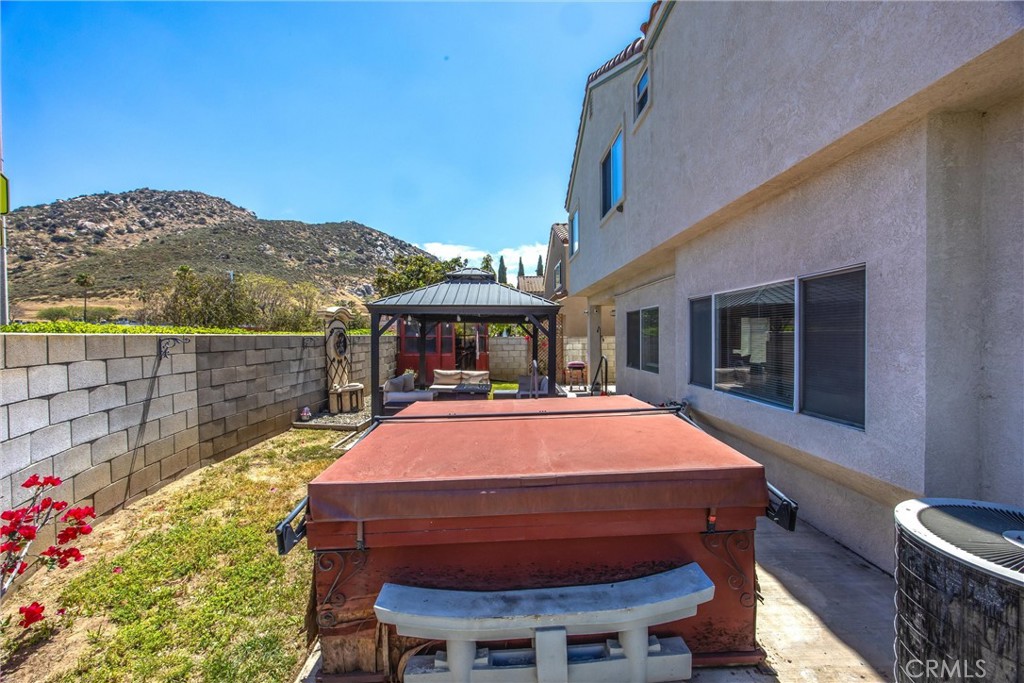 11453 Plane Tree Road Fontana, CA 92337 - Photo 37 of 40