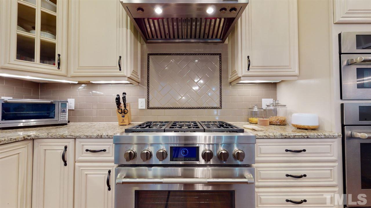 2209 Wood Cutter Court Raleigh, NC 27606 - Photo 14 of 30 Gallery Image 14
