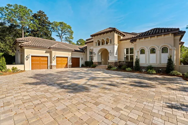 $4,950,000 | 3167 Club Drive, Miramar Beach, FL 32550