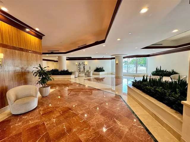 $1,055,000 | 8925 Collins Avenue, Unit 9G, Surfside, FL 33154