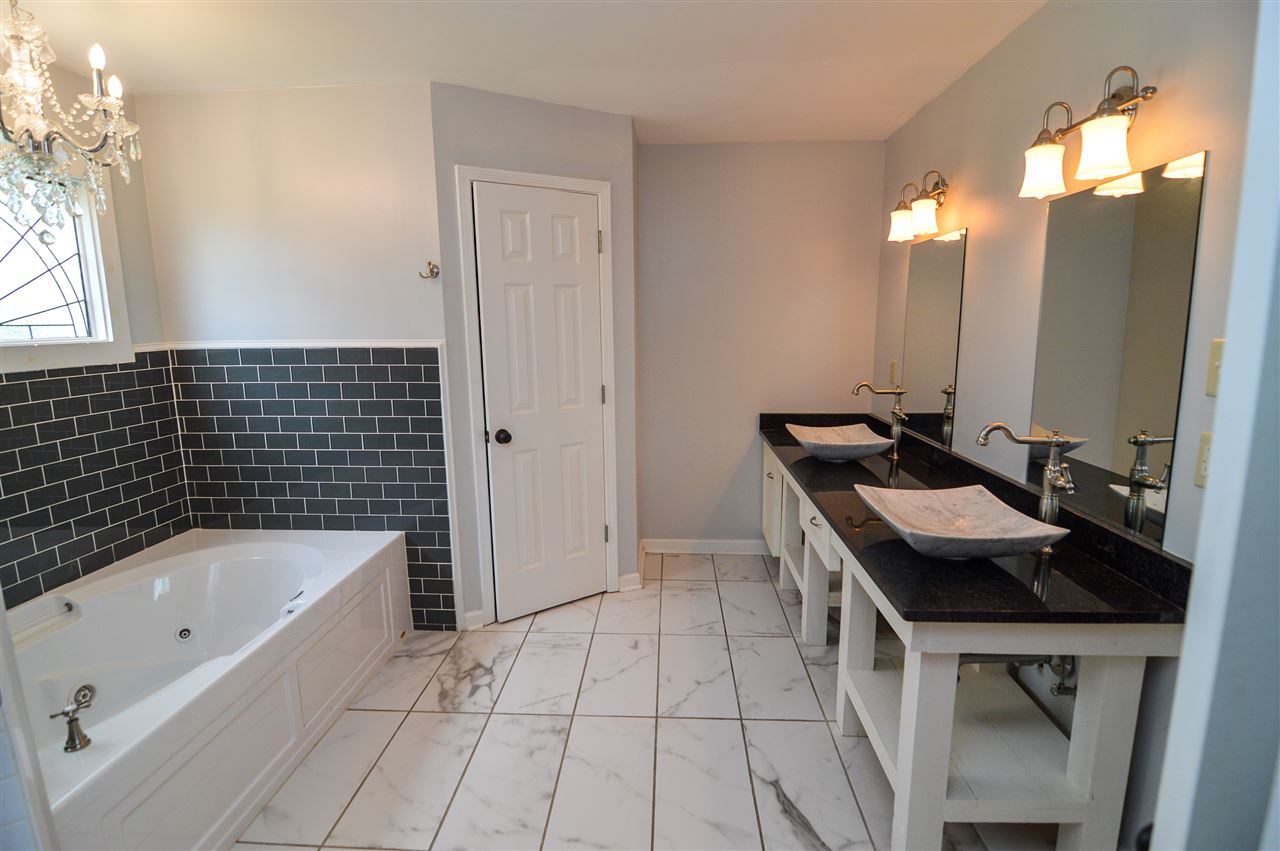 280 Fisherville Road Collierville, TN 38017 - Photo 17 of 25 Gallery Image 17