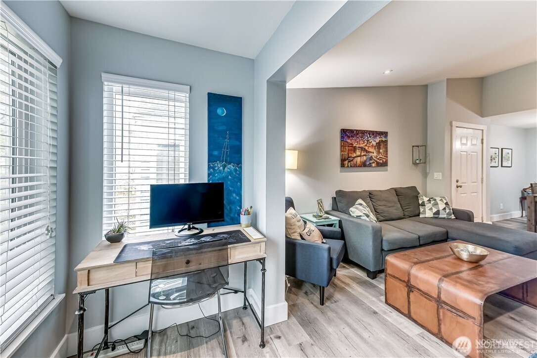 975 Aberdeen Avenue Northeast, Unit G302 Renton, WA 98056 - Photo 11 of 22