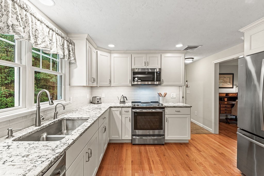 27 Necco Road Mansfield, MA 02048 - Photo 20 of 41 Gallery Image 20