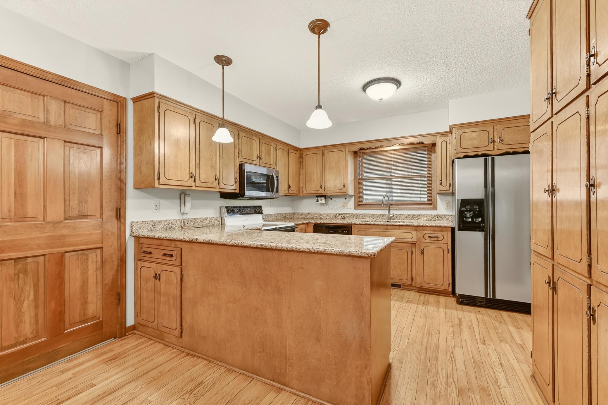 2117 Telemark Lane Northwest Rochester, MN 55901 - Photo 15 of 37