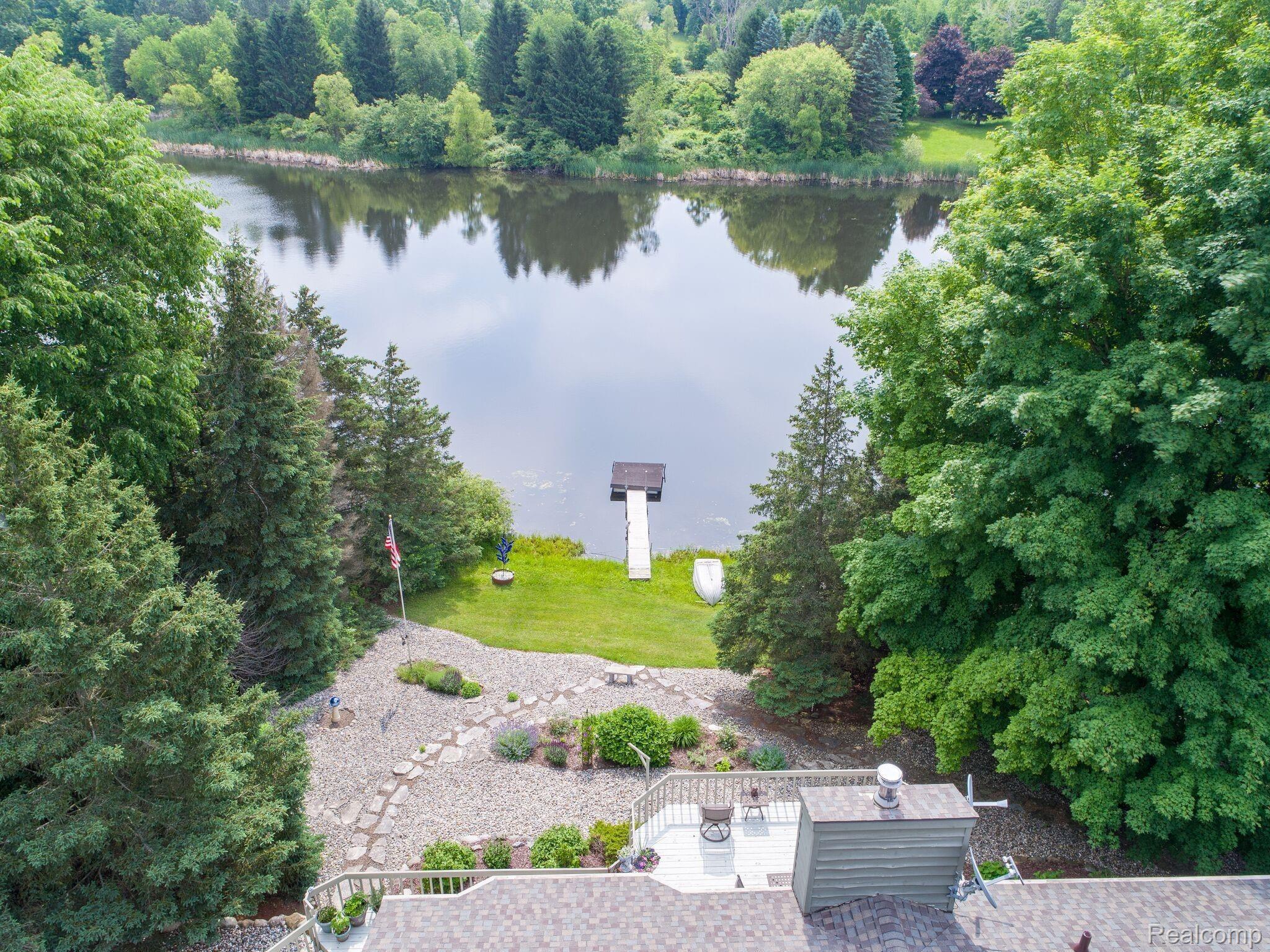 3333 Hasler Lake Road Lapeer, MI 48446 - Photo 20 of 35 xd7bvFji.jpeg