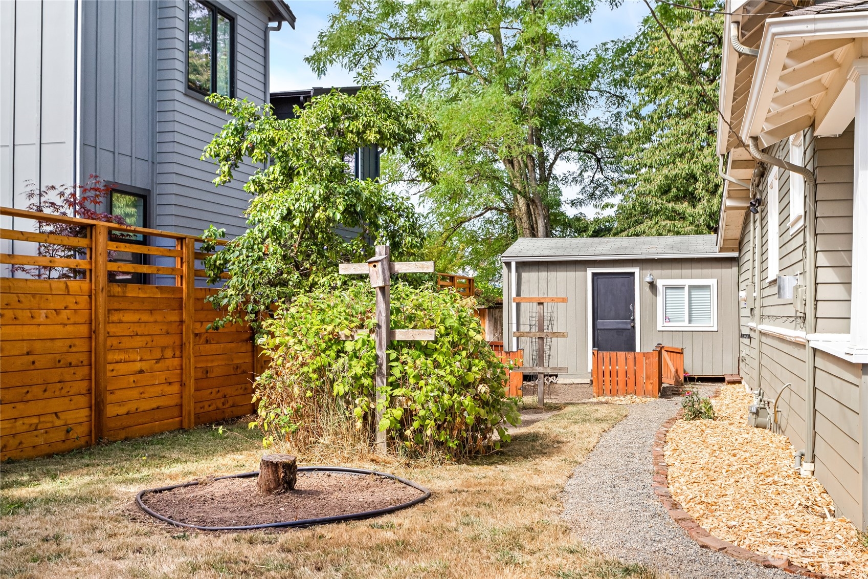 7631 46th Avenue South Seattle, WA 98118 - Photo 20 of 23